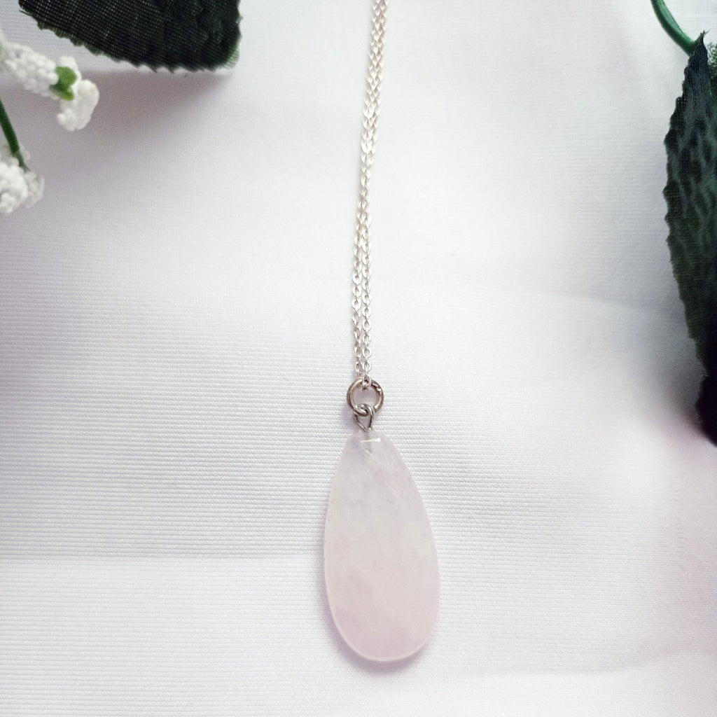 Rose Quartz Necklace, Rose Quartz Sterling Silver necklace, Rose Quartz Teardrop Pendant Necklace | by nlanlaVictory