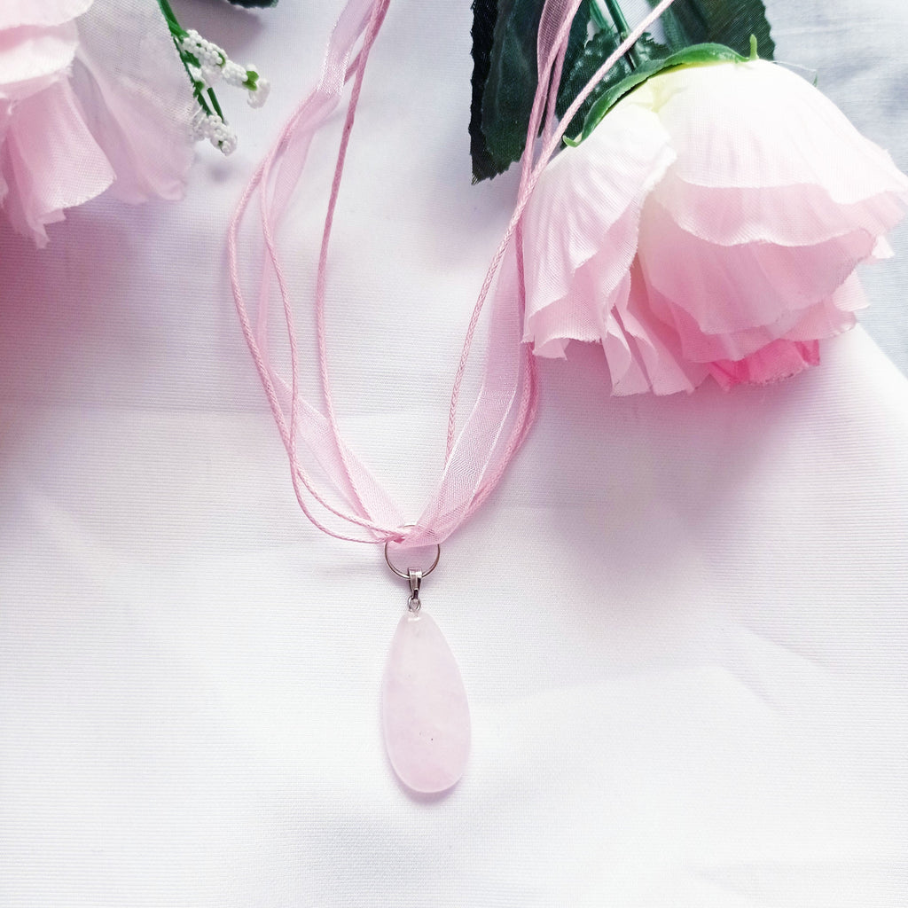 Rose Quartz Necklace, Rose Quartz Pendant, Natural Gemstone Necklace | by nlanlaVictory
