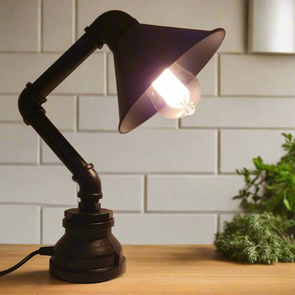 Retro Industrial Steampunk Water Pipe Table Lamp E27~2260